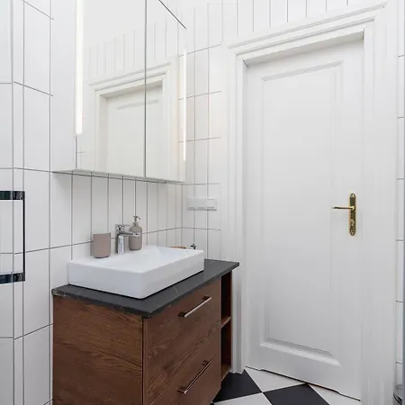 2 - Bedroom - Rejtana 10 Appartamento *
